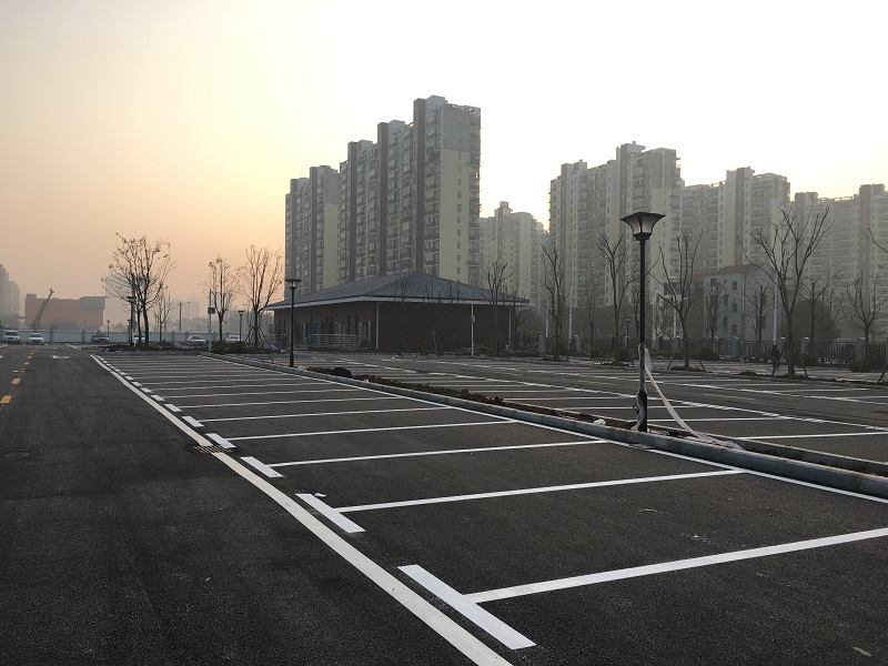 P+R停車場工程完工后現場照片01.jpg